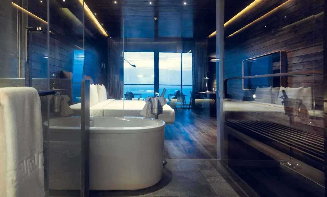 Pledge Scape Hotel Negombo 5*,  Sri Lanka